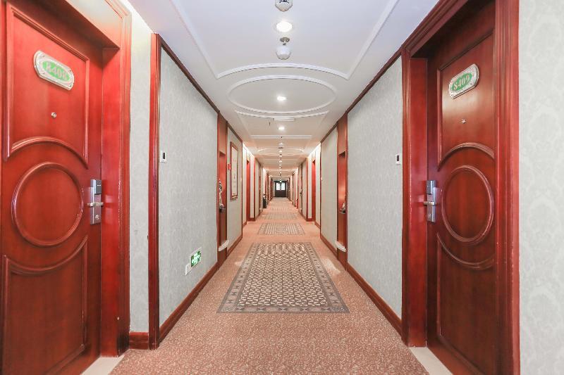 Vienna International Hotel Shanghai Pudong New District Caolu Exteriör bild